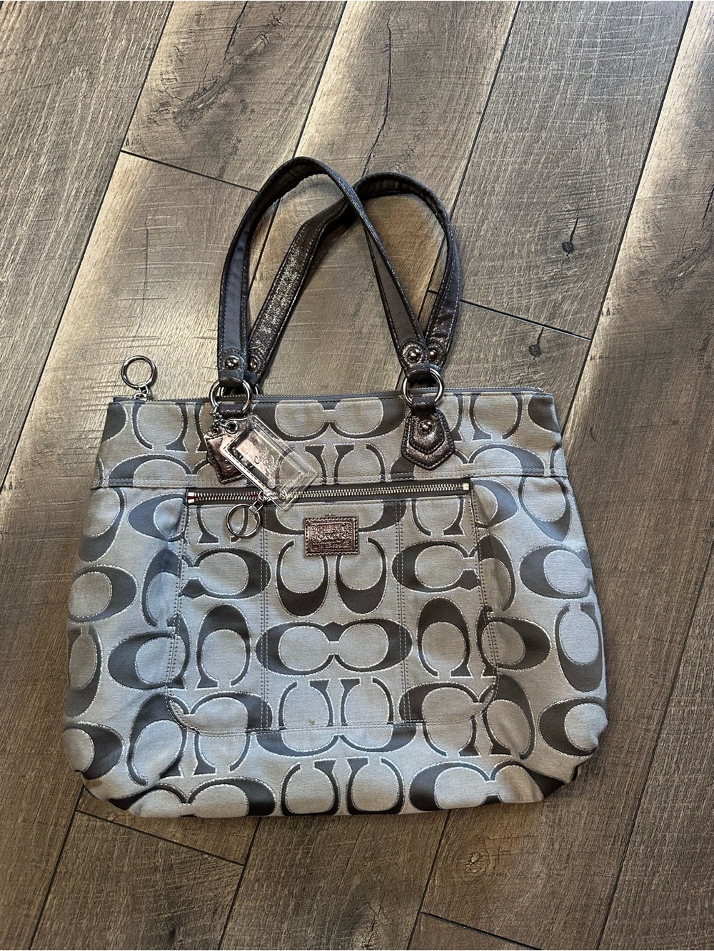 Coach Poppy Signature Glam Tote 17890